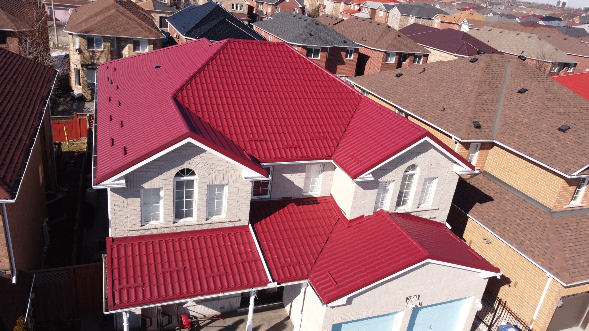 The Impact of Metal Roofing on Home Insurance Premiums Can you save up to 35% on insurance with a metal roof installation?