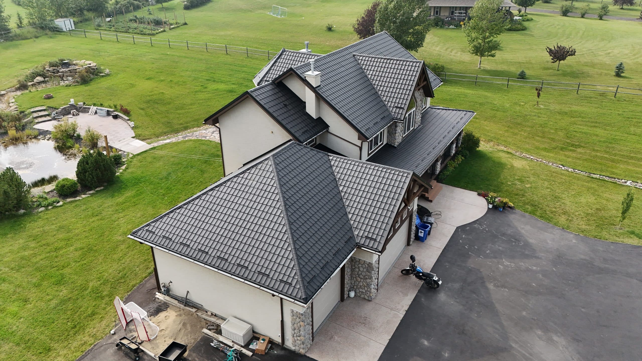 professional metal roofing calgary